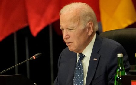 First US Senate Democrat Calls For Biden To Step Aside Over Health Issues
