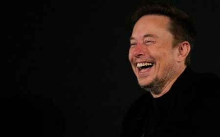 Elon Musk beats $500m severance lawsuit by fired Twitter workers