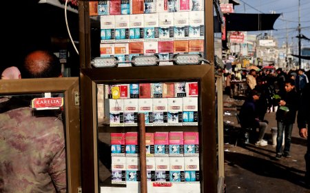Cigarette Smuggling in Gaza Turns Aid Trucks Into Targets