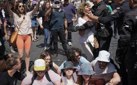 Israelis Call for a Cease-Fire Deal and Elections After 9 Months of War