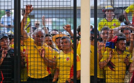 Copa América fans create chaotic scene before Argentina-Colombia final at Hard Rock Stadium