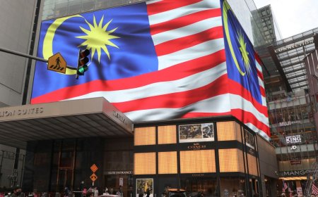 Malaysia is building malls like crazy – but shoppers aren’t coming
