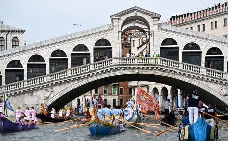 Venice entry tax failed to deter tourists, critics say
