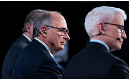 Axelrod: Vance's post on Trump rally shooting 'ought to disqualify him' 