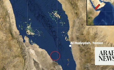 Ship in Red Sea escapes Houthi missile, boat attack