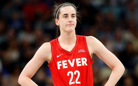 Fever's Caitlin Clark gets technical foul after swiping at Lynx player