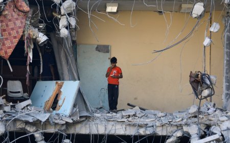 Clearing Gaza rubble could take 15 years, UN agency says