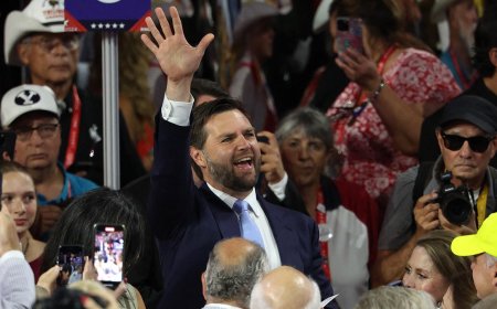 JD Vance's response to the East Palestine derailment was first memorable thing the Ohio senator did