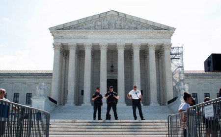 Supreme Court blocks Texas man's execution as he seeks DNA testing