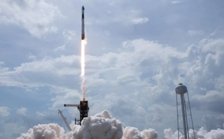 Elon Musk says he’s moving SpaceX headquarters to Texas amid frustration with California laws