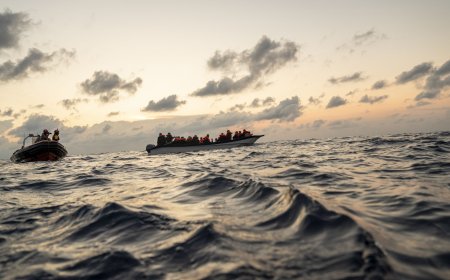 At least 15 killed, dozens missing after boat capsizes off Mauritania