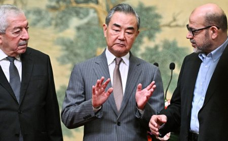 ‘Pressure for this to succeed’: Will Fatah-Hamas unity deal hold?