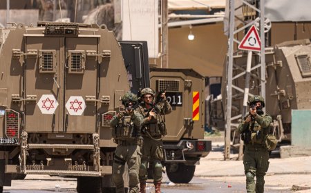 How deep is the divide between Israel’s military and its government?