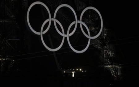 Celine Dion performs for 1st time since 'stiff-person' diagnosis: What is the disease?