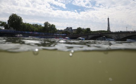 Paris Olympics: Pollution in River Seine threatens triathlon