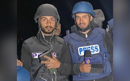 Israeli air strike kills Al Jazeera correspondent, cameraman