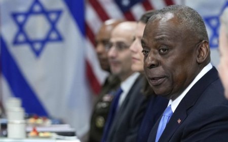 Austin to send fighter jets, keep carrier group in Middle East for Israel defense