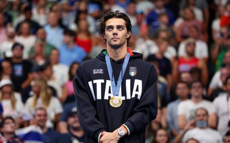 Olympic gold medalist takes nap on lawn after complaining about Olympic village conditions: 'Hard to sleep'