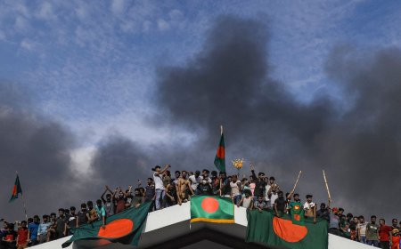 Moments from a historic day in Bangladesh