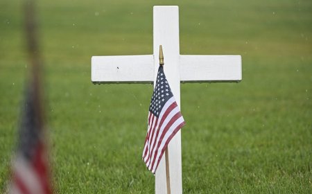 Unclaimed Navy veteran to be laid to rest in presence of community