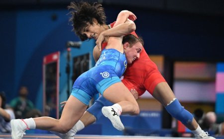 "Despite The Heartbreak...": Sachin Tendulkar Pens Emotional Message For Vinesh Phogat