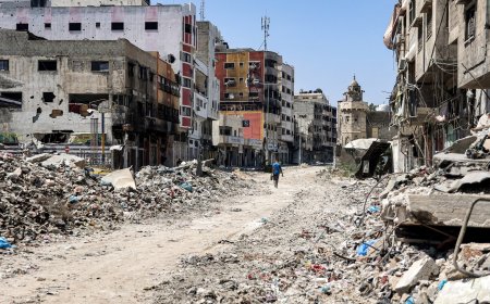 Israeli strikes on Gaza schools kill 15 amid renewed evacuation orders