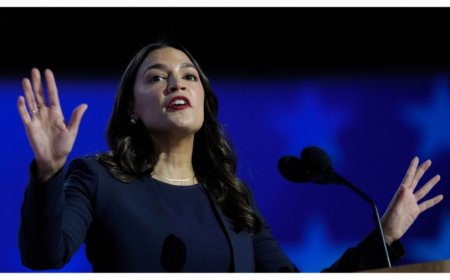 Ocasio-Cortez wows Democrats with fiery speech on first night of DNC