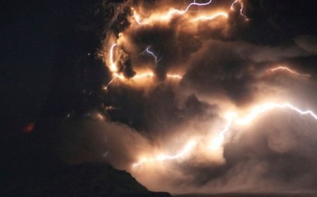 Volcano erupts in Russia after 7.0 magnitude earthquake