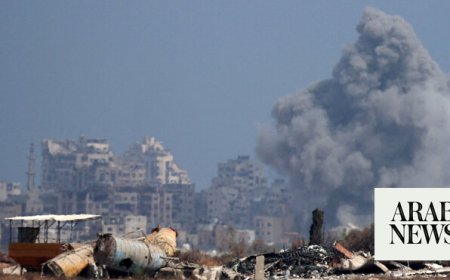 Israeli airstrikes in Gaza City kill five Palestinians, Wafa says