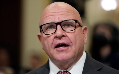 McMaster says Trump needs a 'competent team' around him