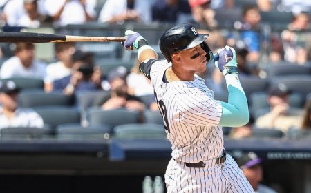 Yankees' Aaron Judge launches 50th and 51st home runs as he continues to chase his AL record