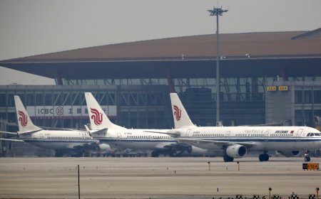 As Ukraine, Gaza wars rage on, some airlines are benefitting