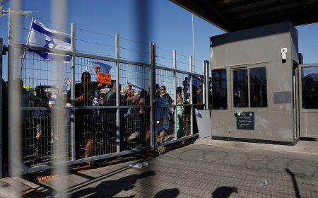 Palestinian medics taken from Gaza, tortured while detained: Report