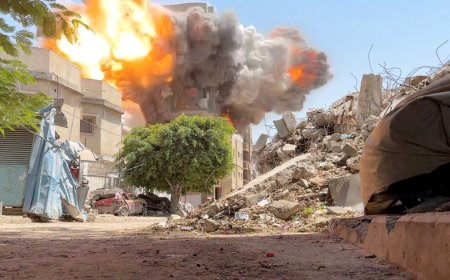 Israeli strikes target central Gaza