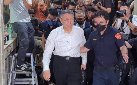 柯文哲遭聲押禁見！北檢外小草「不減反增」 情緒高漲頻喊口號