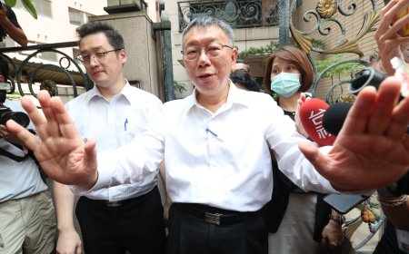 從政來首次！柯文哲開偵查庭前遭上銬 北檢解釋：法警視戒護需求判斷