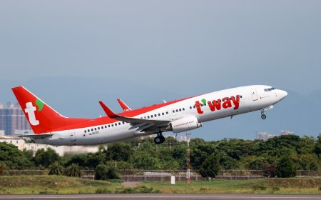 高雄機場1天2班機出事 德威航空「訊號異常放棄起飛」旅客機上等候