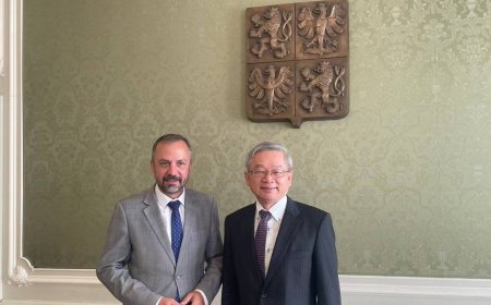 深化科研合作 國科會主委與捷克科研創新部長雙邊會談