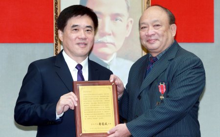 京華城弊案檢方追查金流約談秘密關係人 朱亞虎訊後請回