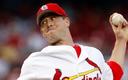 Ex-MLB star rips San Francisco after NFL player shot in attempted robbery: 'Absolute hell hole'