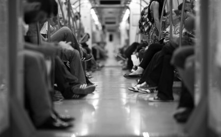 Mobile Phones And Brain Cancer Are Not Linked, Says WHO-Led Study