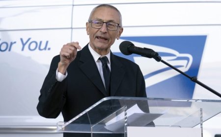 Podesta to visit China for climate talks