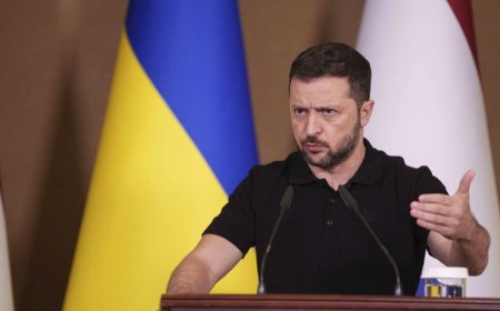 Russian strike kills 41 in Ukraine, officials say