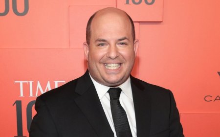 Brian Stelter returning to CNN after dramatic ousting by network's old boss: 'Surprise!'