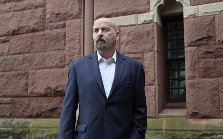 Republican Marine vet wins primary to take on Elizabeth Warren in Massachusetts Senate race