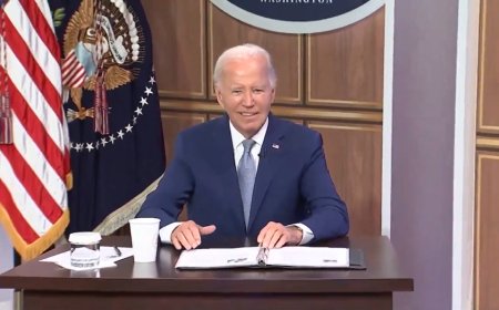 President Biden smiles, ignores press shouting questions for a full minute at White House event