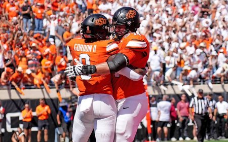 Oklahoma State hangs on in double overtime to avoid Arkansas upset