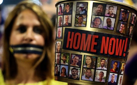 What could force Netanyahu to agree on a deal with Hamas?