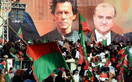 Thousands protest in Pakistan to demand ex-PM Imran Khan’s release