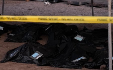 Video: Kenyans hold prayer service for victims of school fire